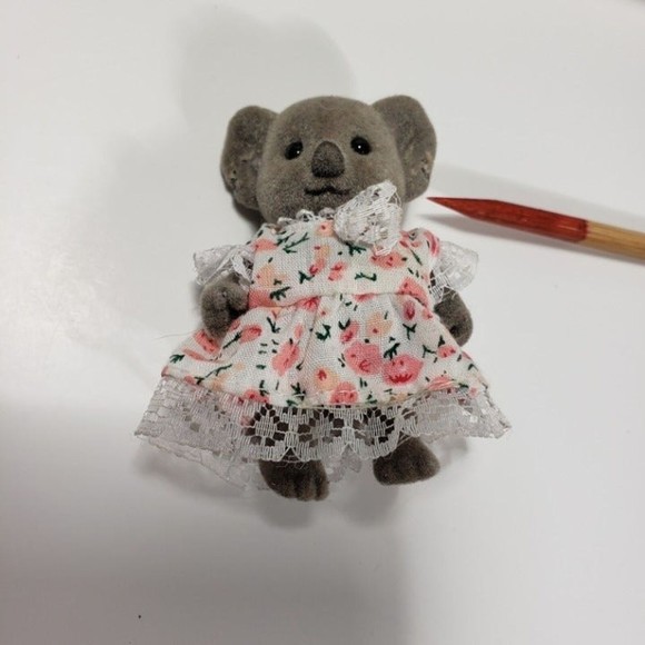 Vintage Flocked Koala Toy Family Miniature Mother Boy Girl Articulated Clothes - Picture 7 of 8